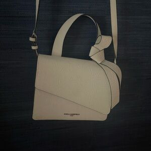 white crossbody handbag